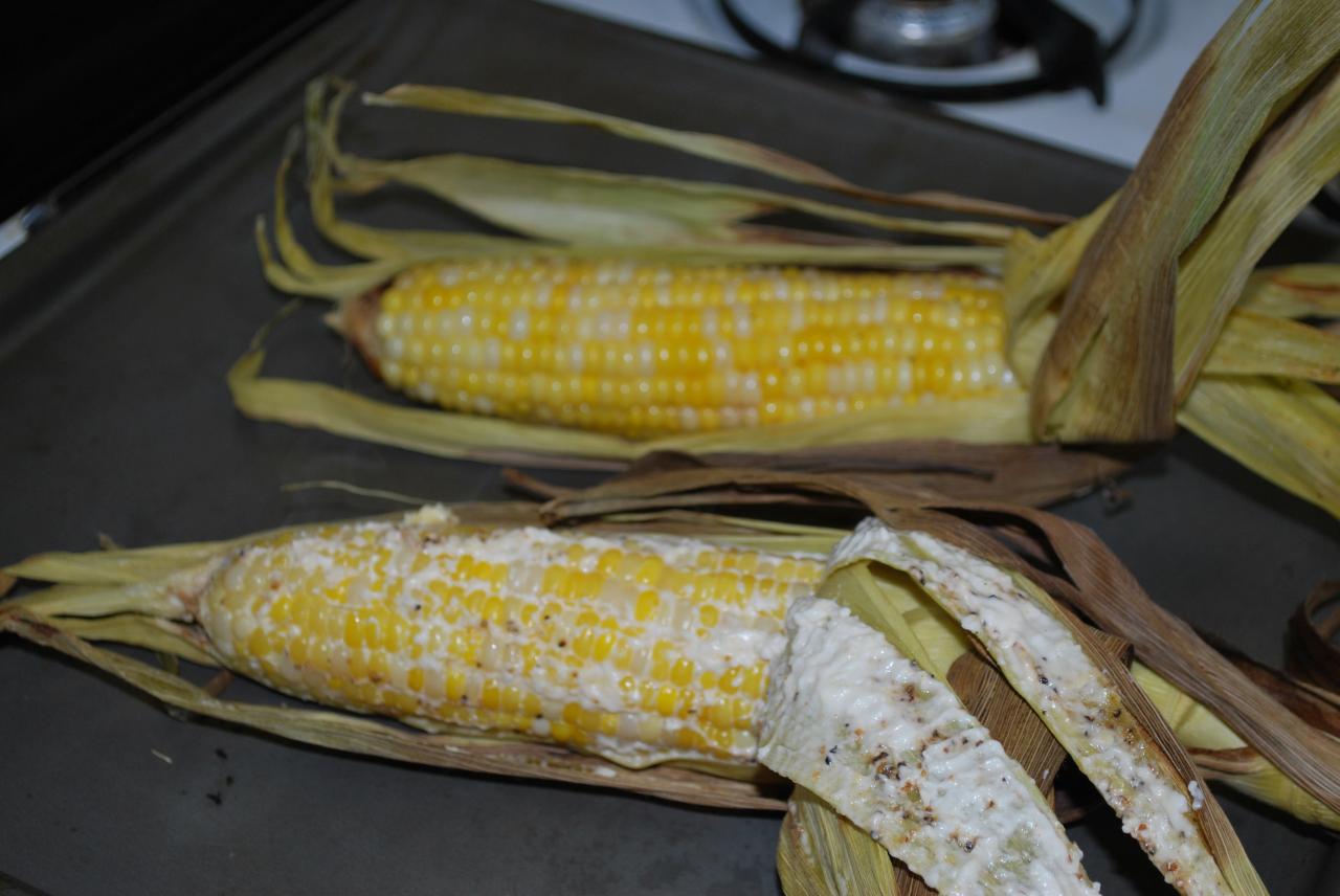 how long do you cook corn in their husk in the microwave - Microwave ...