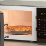 Top Microwave Oven Dos and Don'ts | Goodsworth